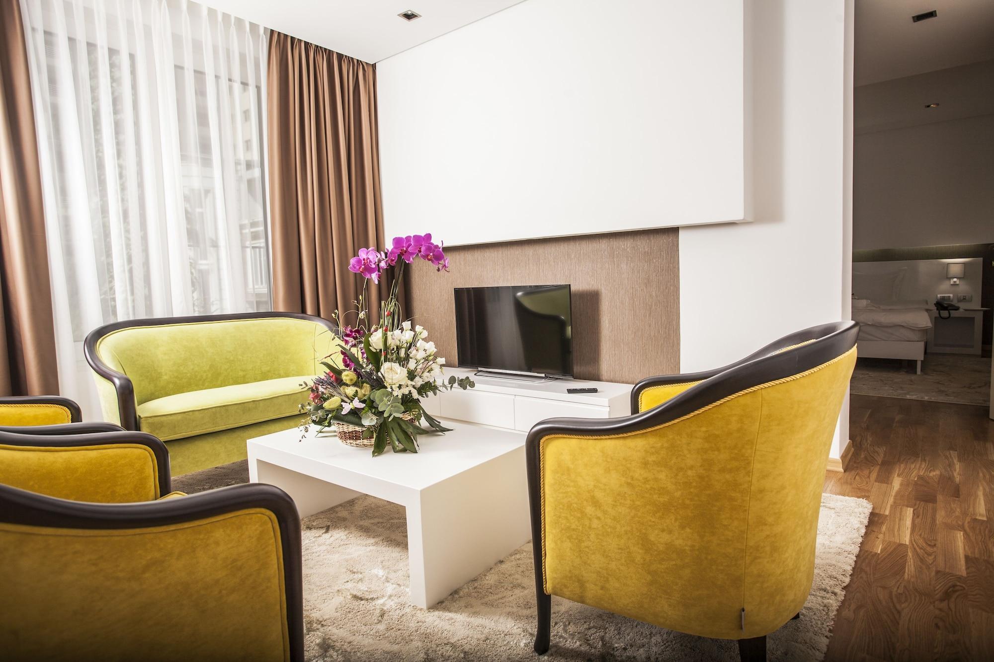 Prestige Hotel טיראנה מראה חיצוני תמונה