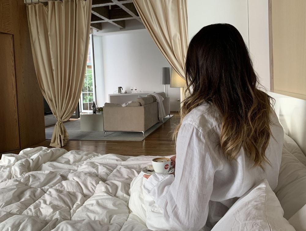 Prestige Hotel טיראנה מראה חיצוני תמונה