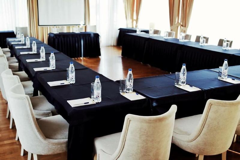 Prestige Hotel טיראנה מראה חיצוני תמונה